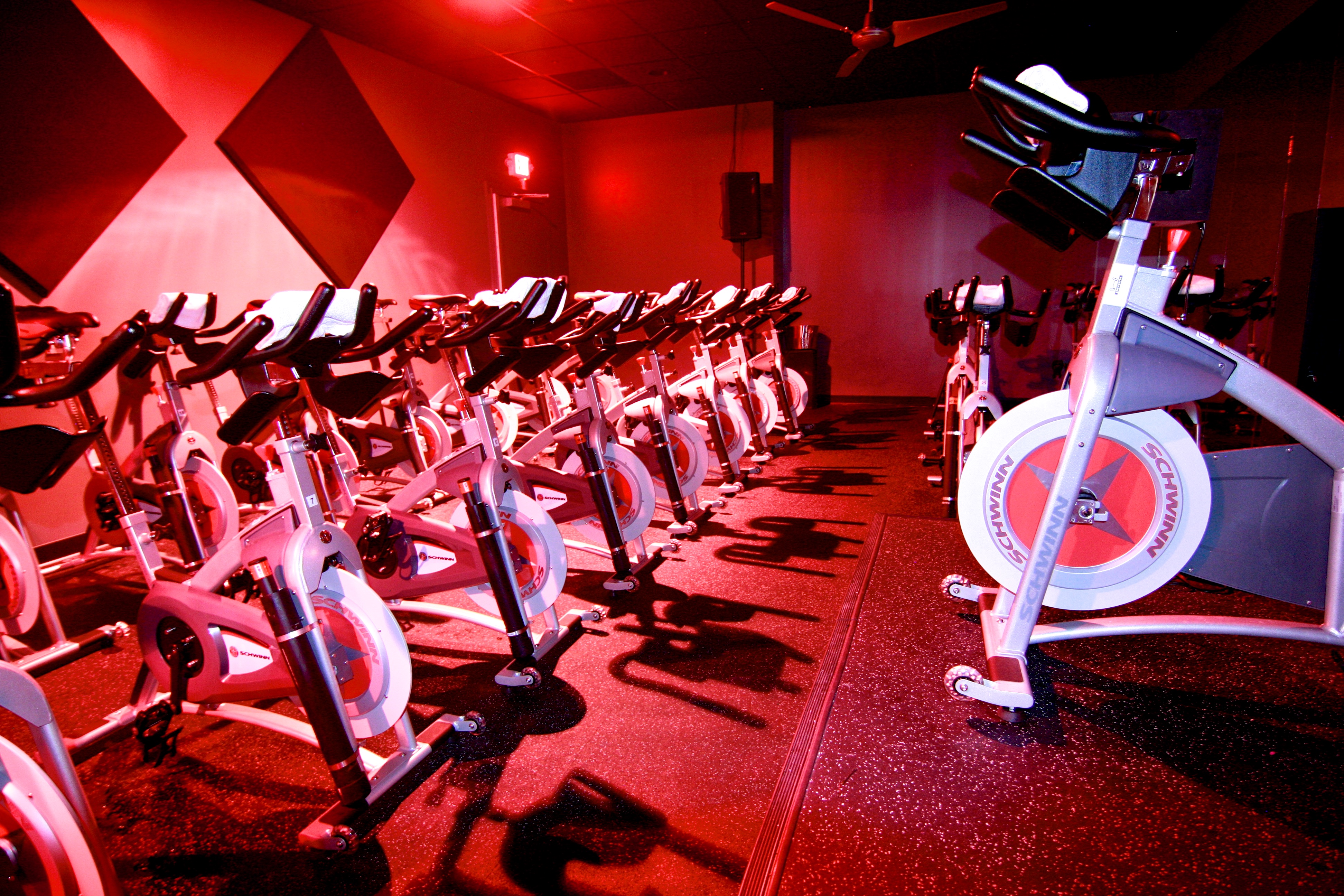 the handle bar indoor cycling studio