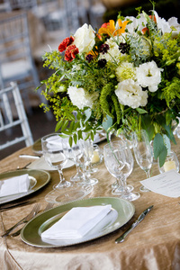 Make Your Own Wedding Centerpieces 04 07 19