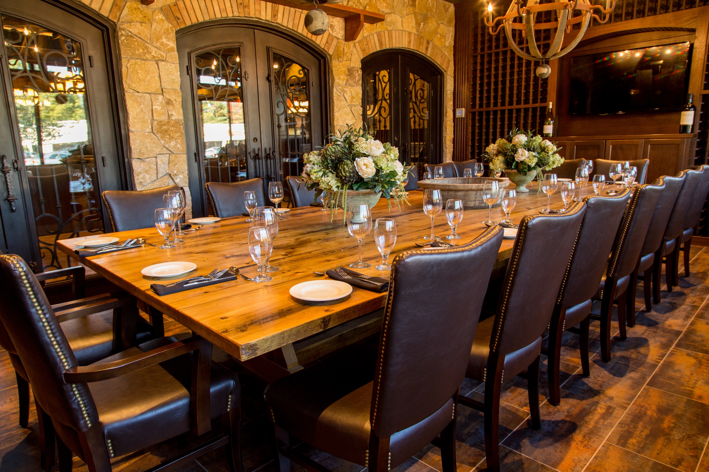 Tuscan Kitchen Hosts Wine Dinner in Burlington [10/11/19]