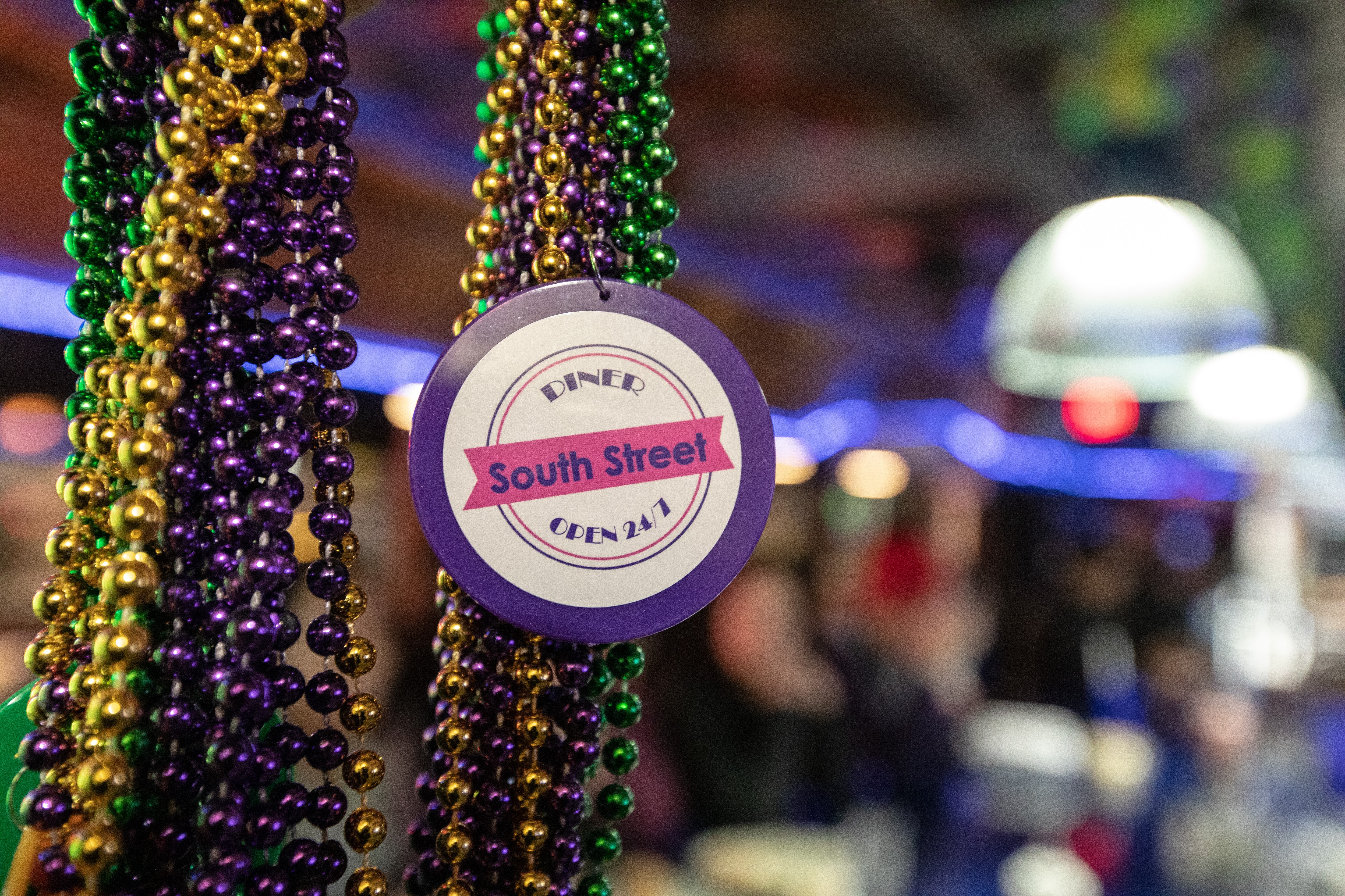 South Street Diner Brings Bourbon Street to Boston for Mardi Gras [02